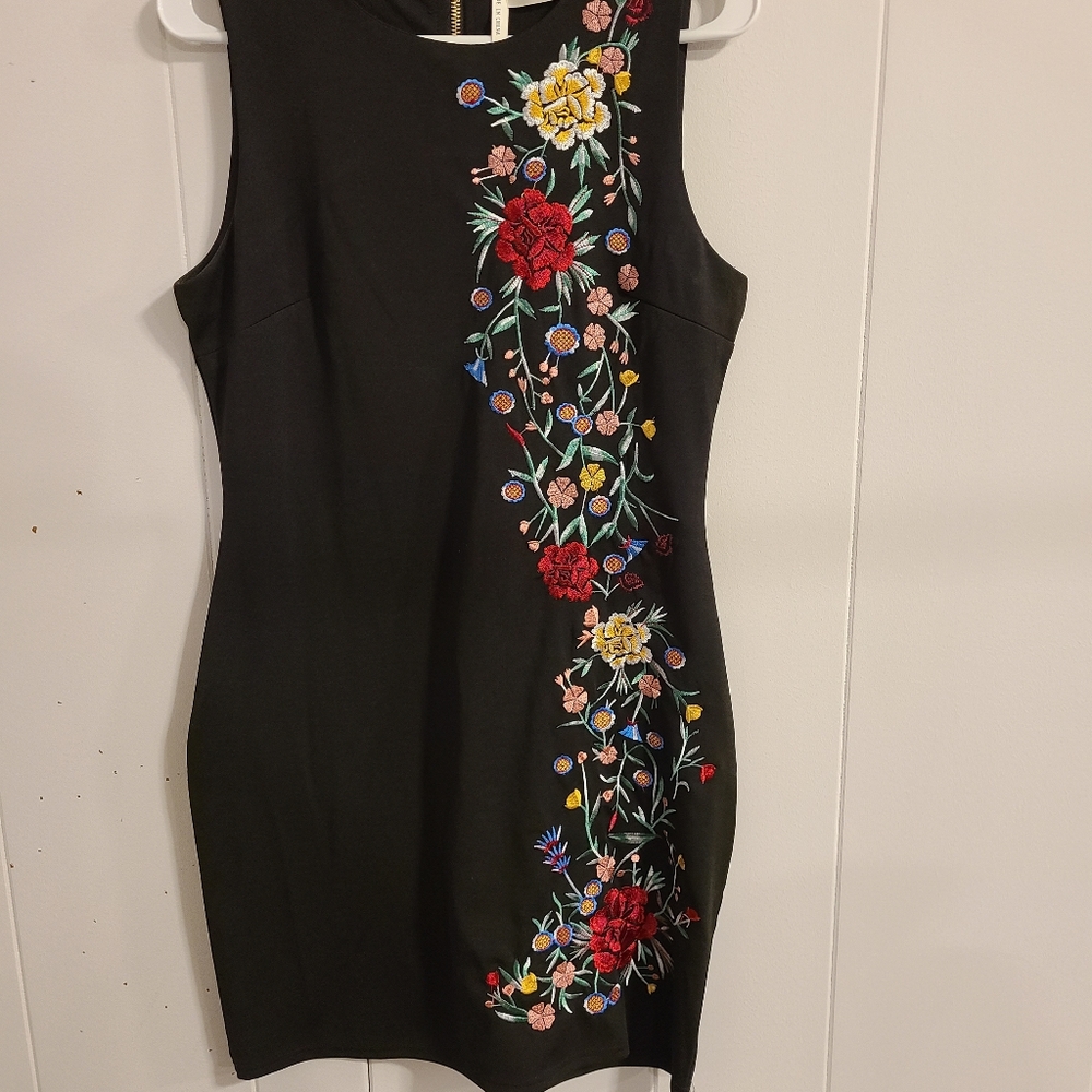 Women Wear Dress Available By Angela Fashion Large